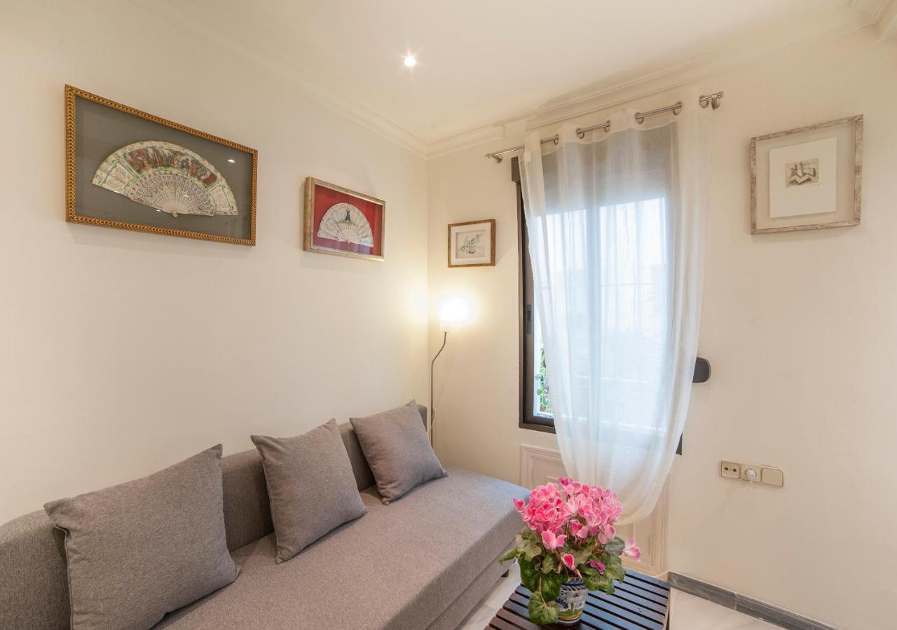 Atanasio Barron Apartment Seville Luaran gambar